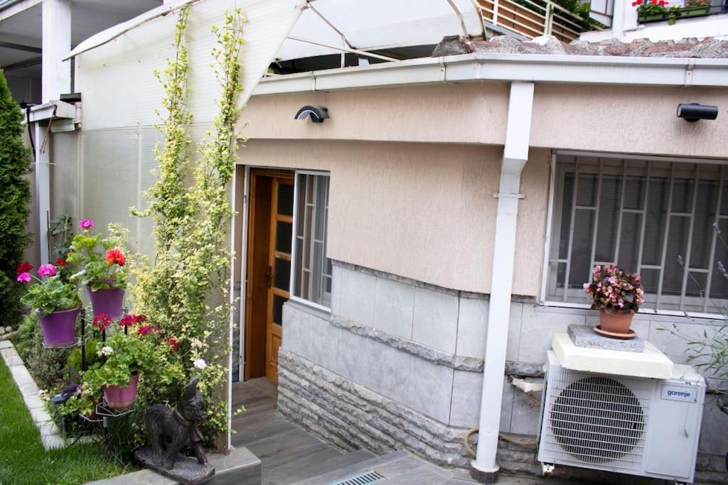 Vini Studio With Private Parking Skopje Exterior photo